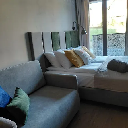 Ξενοδοχείο με διαμερίσματα Etno Pieniny 3*